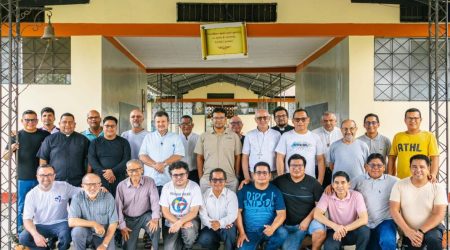 Sacerdotes Iquitos